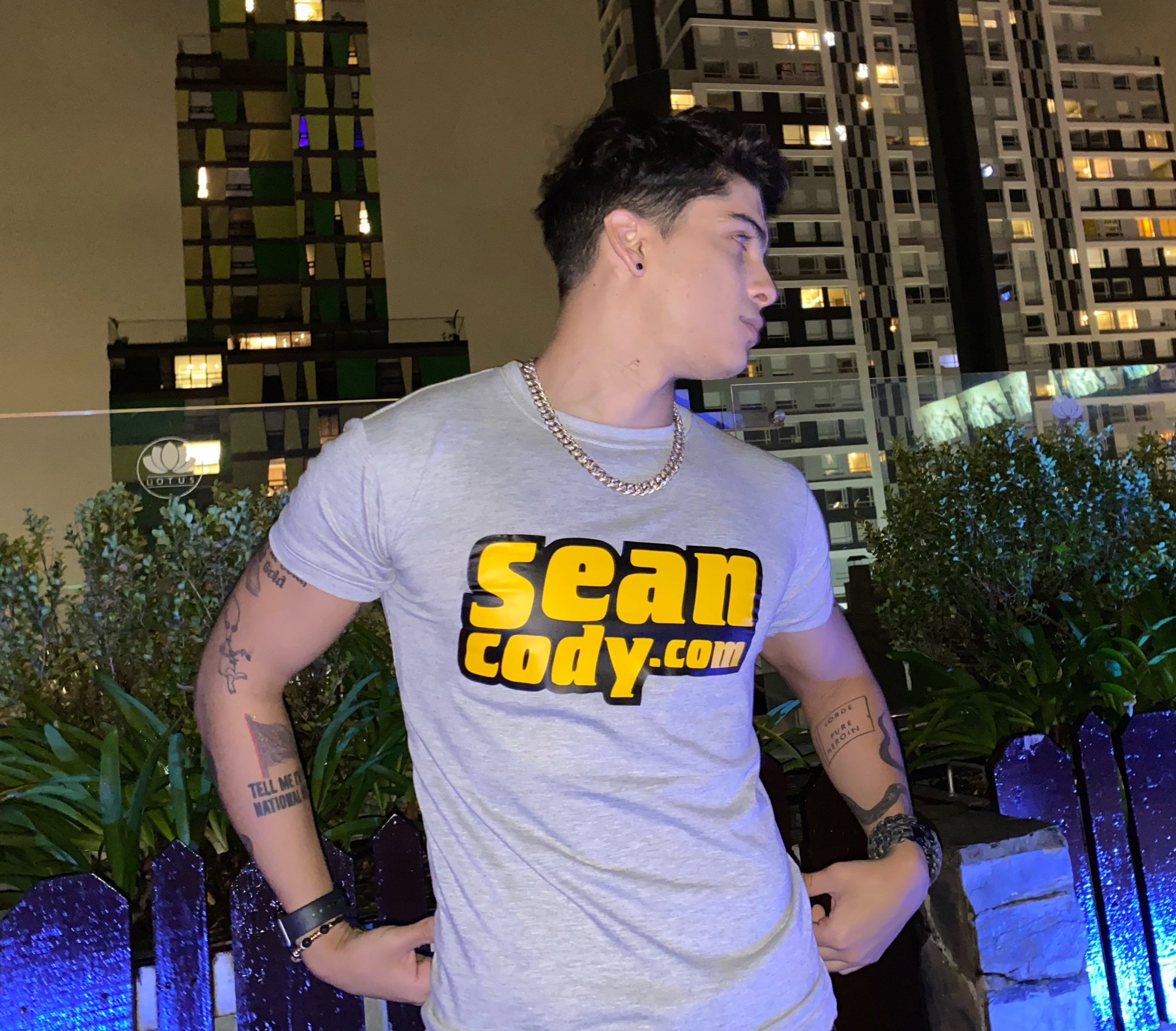 Charlie on X: Lets record something t.coAi8LZGWxGM  X