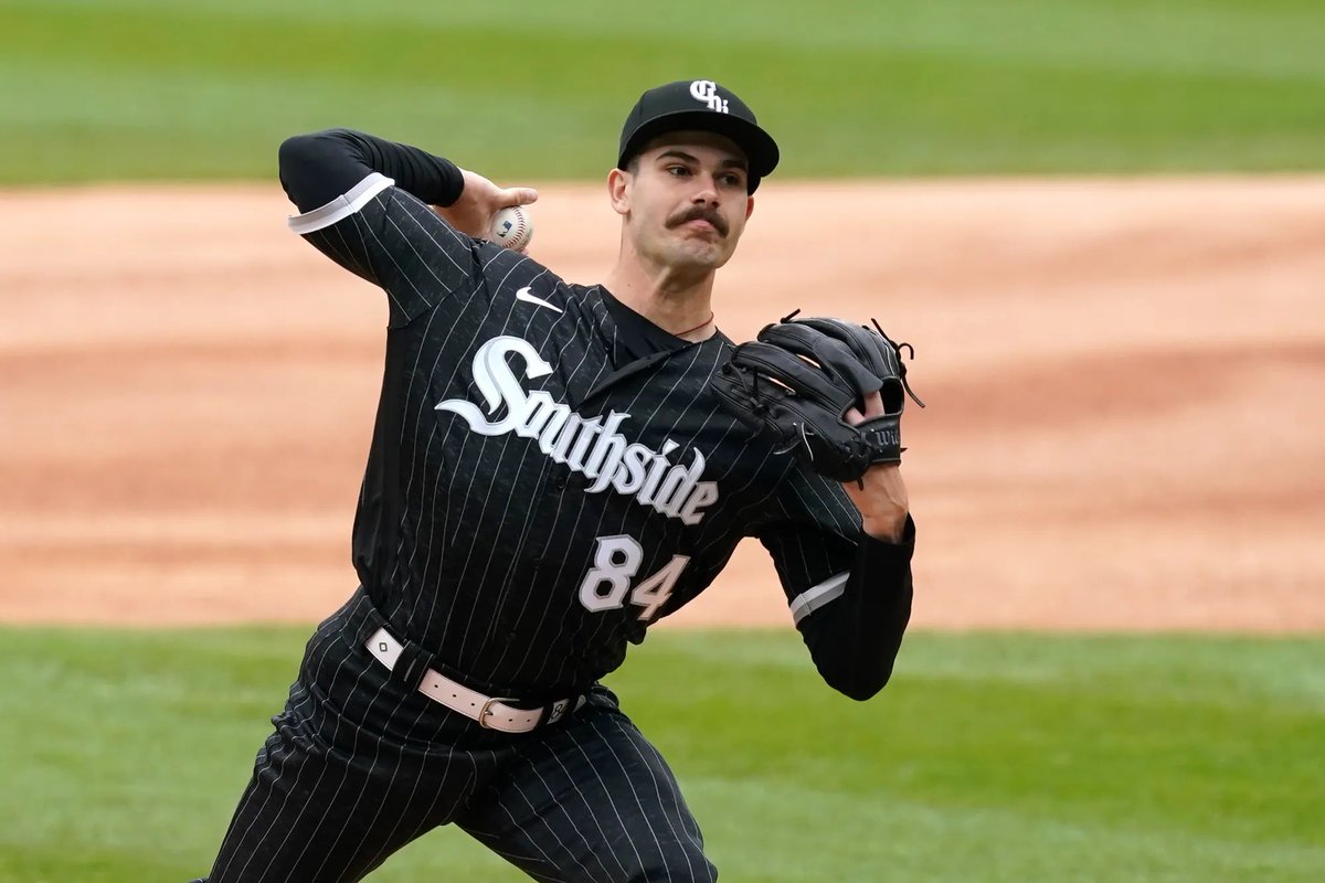 AccordingToAlan's tweet photo. DEALIN’ SHEEEEEEEEESH #WhiteSox https://t.co/KriZ0ZIQjW