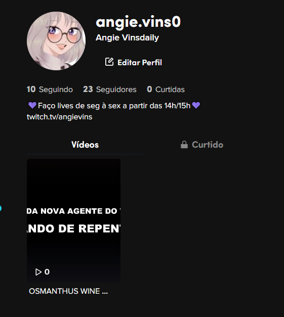 angie_vinsdalle's tweet image. Eu refiz meu perfil no tik toker, agora é saber mexer nessa rede social adfhjkdhasfhauo e sim, postei um videozinho ainda 🥺