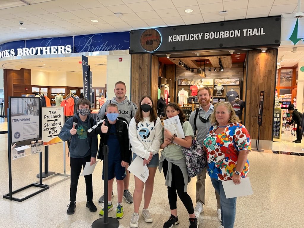So proud of our MCMS Vex Robotics team traveling to Texas to compete in Worlds!  Way to Engage - Lead - Serve. ⁦<a href="/mcmspartans/">@MCMSpartans</a>⁩ ⁦@MCMSpartanAP⁩ ⁦<a href="/shelbycountysch/">Shelby Co Schools Ky</a>⁩