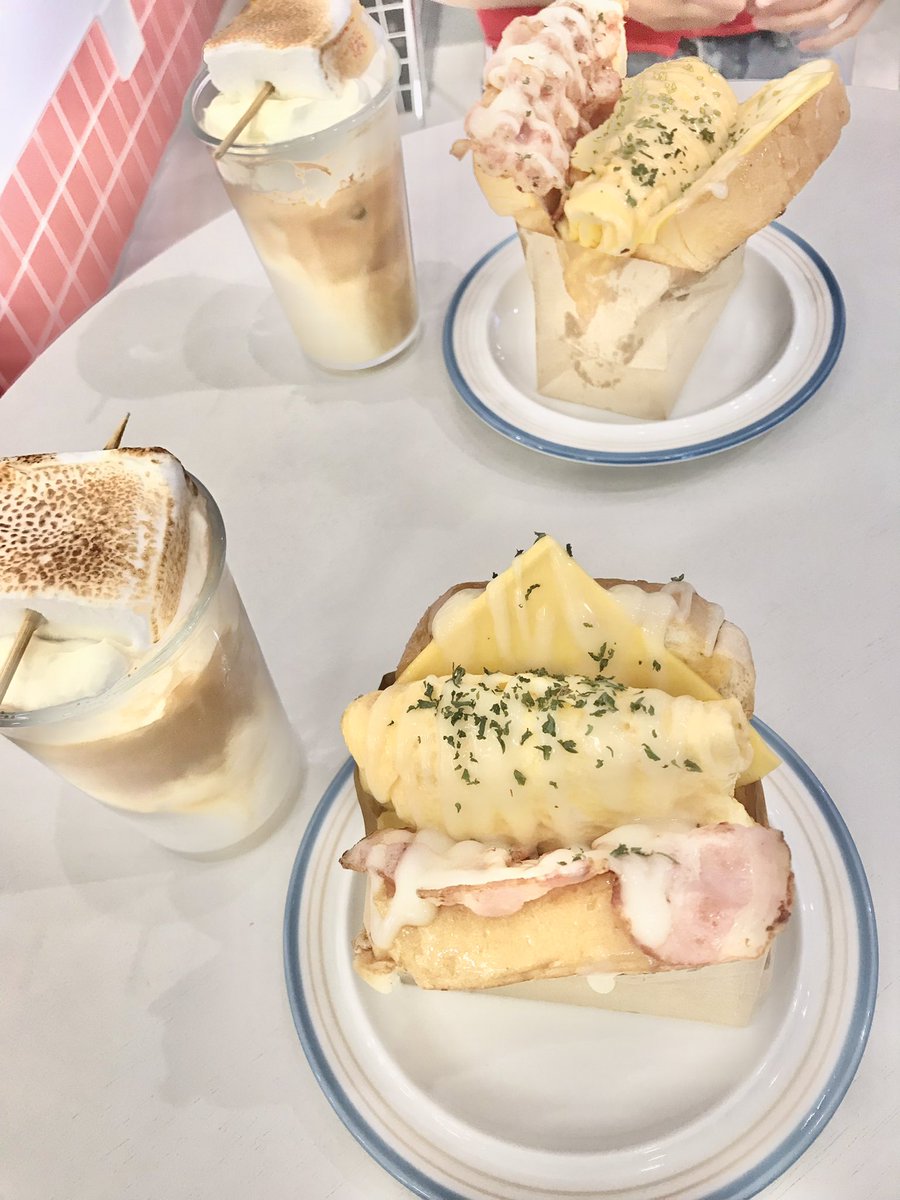 2002ishere's tweet image. 9:54 AM