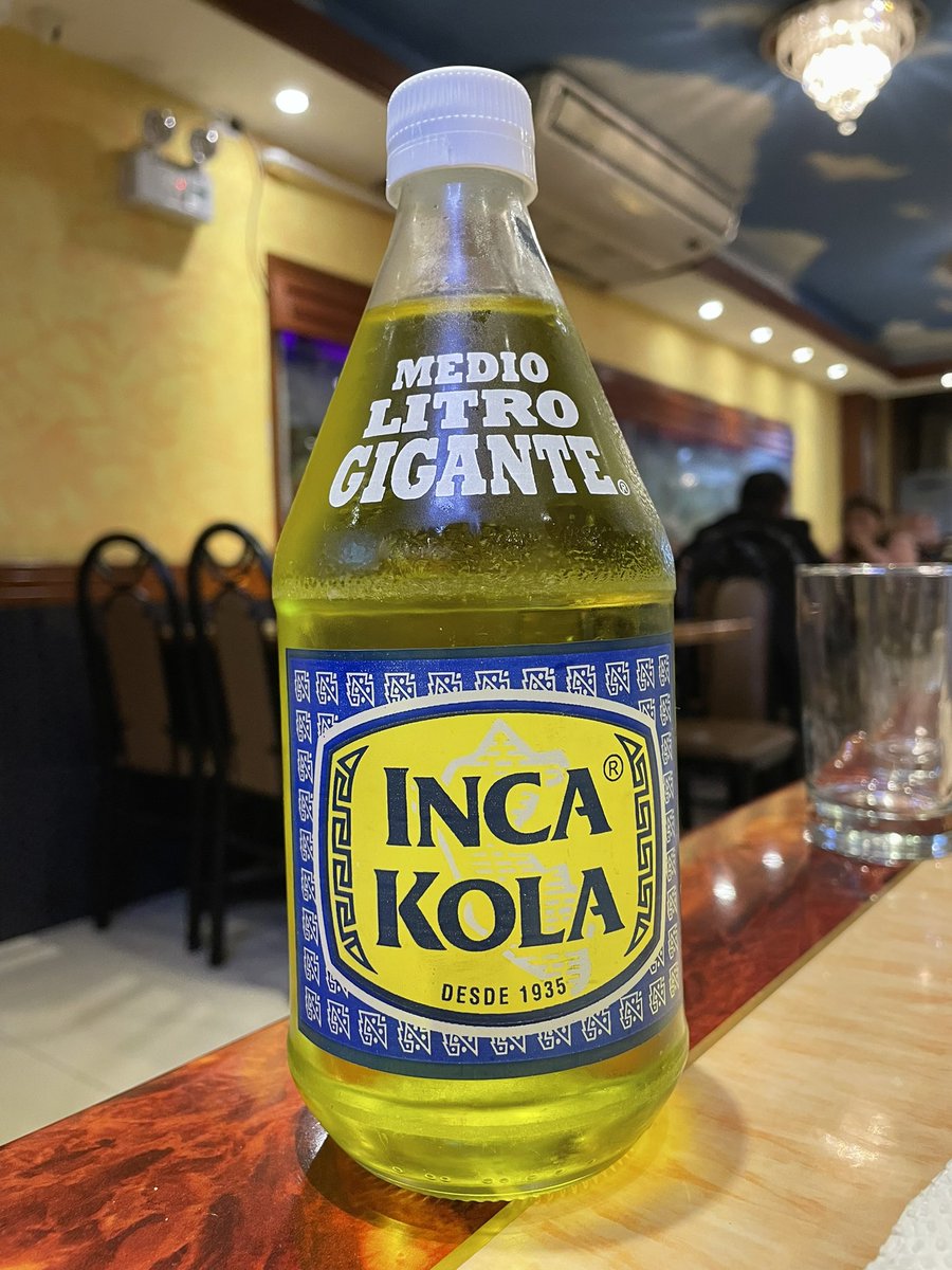 arnoldsuarezg's tweet photo. estamos todos de acuerdo que esta es la mejor inca kola no? larga vida a la gordita ❤️‍🔥 https://t.co/rBBSYaBcT1