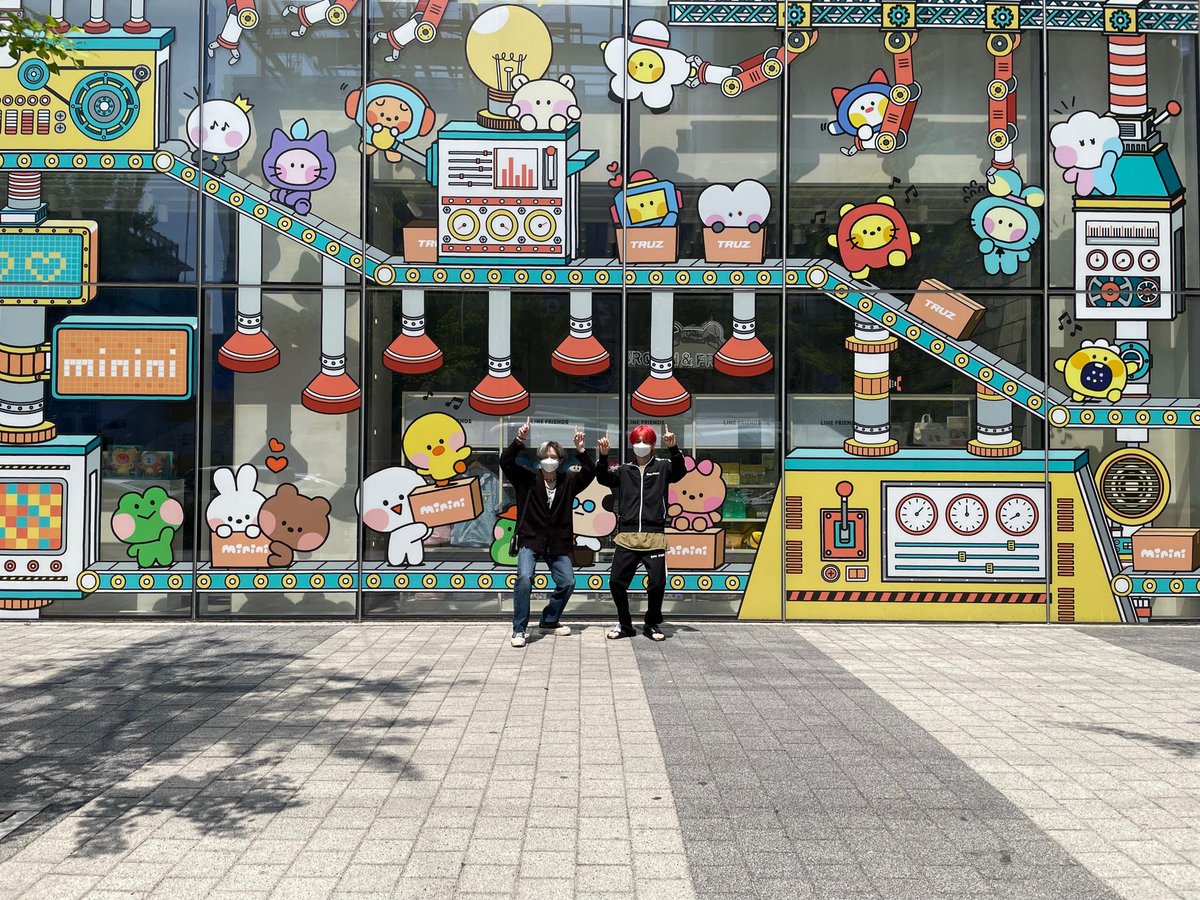 jjanghuluhao's tweet photo. mashiho's weverse update

🍀: our minini 😆

he looks like a minini too🤣 https://t.co/2m8fF3t0yb