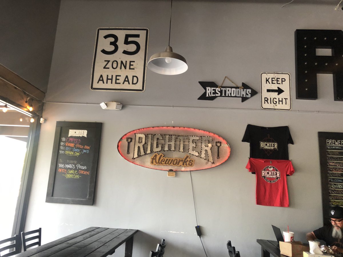 For our 2nd anniversary of the Blogcast last week, Cowboy Jack stopped by Richter Ale Works in Peoria, AZ to get a new blonde ale named Seth named for Diamondbacks player Seth Beer. Cheers! #beer #baseball #beerbaseball #beerbaseballblog