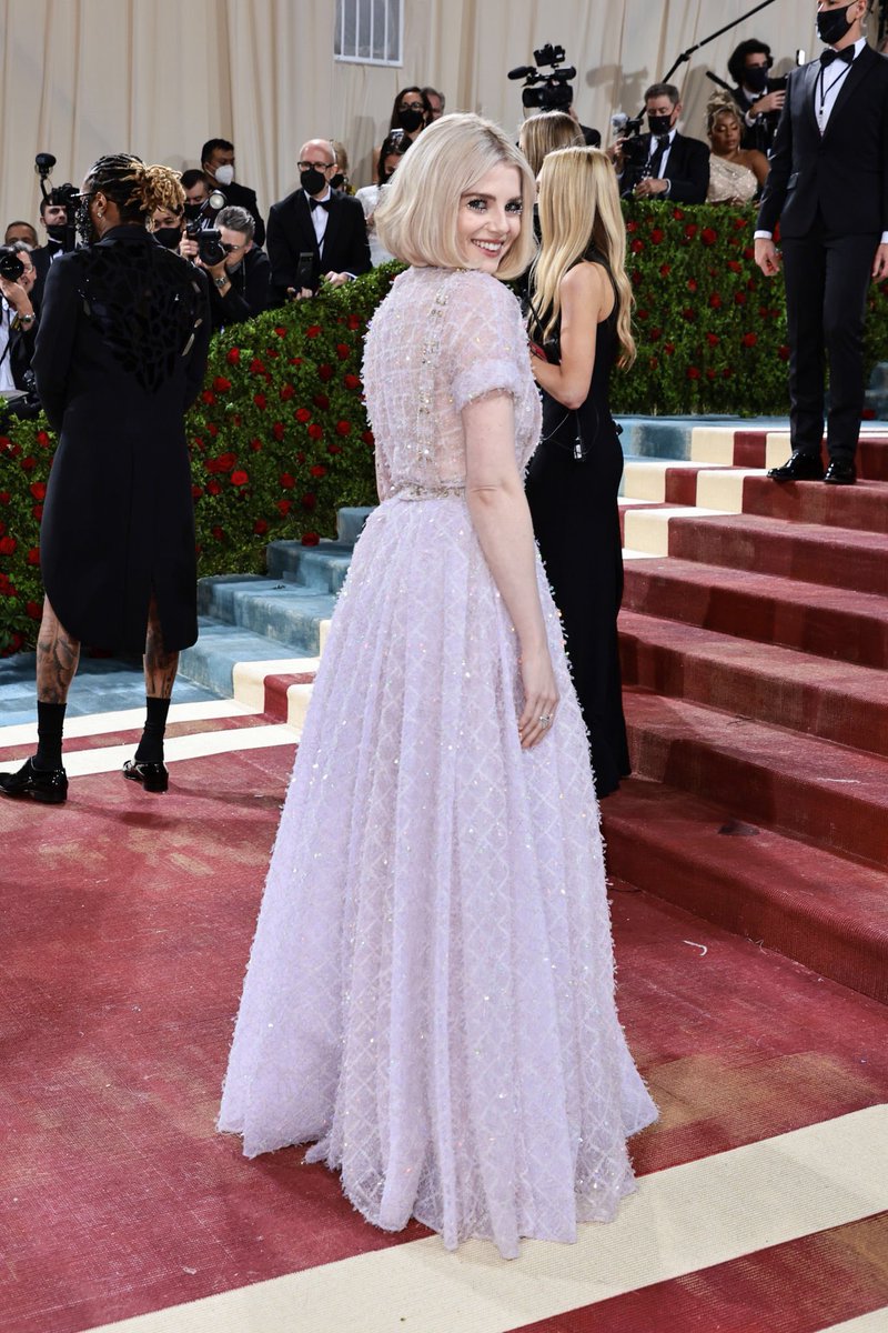 女神

#MetGala #MetGala2022 #LucyBoynton