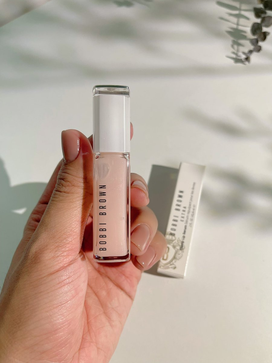 Khunsomsree's tweet photo. ใช้ดีมาก Extra Plump Lip Serum #BarePink
เนื้อเจลใส ๆ พอทาไปบนปากแล้วจะเป็นสีชมพูอ่อน ๆ กลิ่นหอมสดชื่น หัวแปรงนุ่ม พอดีกับปาก ทาง่าย ใช้แล้วปากชุ่มชื้นมาก ดูฉ่ำวาว แนะนำเลย ต้องมี
#ของมันต้องมี #ใช้ดีบอกต่อ https://t.co/k0KDnQe4QJ