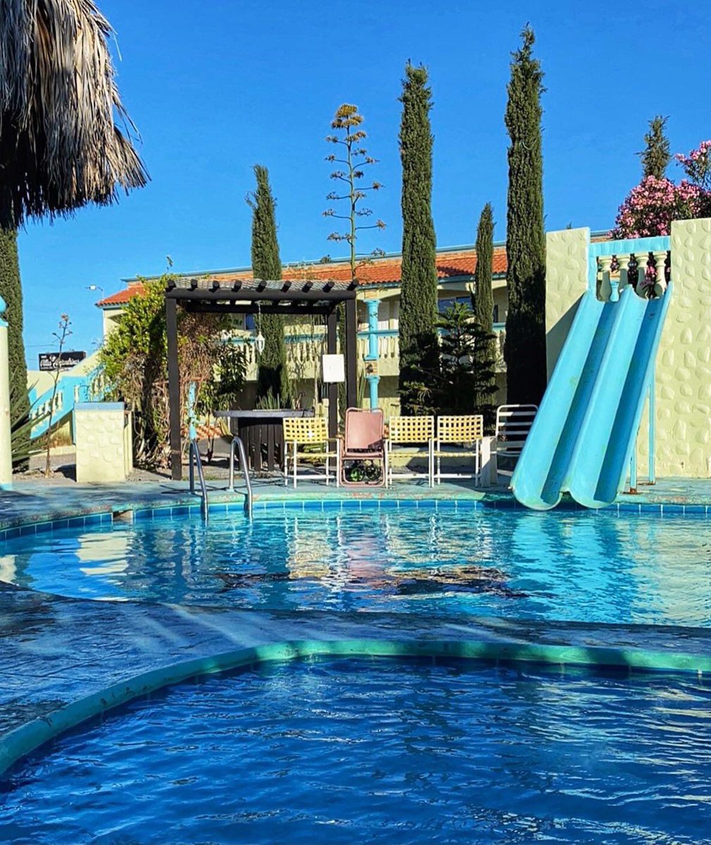 Ven a pasar un excelente fin de semana al hermoso puerto de #SanFelipe y disfruta de la mejor atención que solo Hotel Diamante te ofrece!🌴🏊🏼‍♂️☀️ 
¡Haz tu reservación! 💎
686-228-1396 📱
686-589-1437 📱