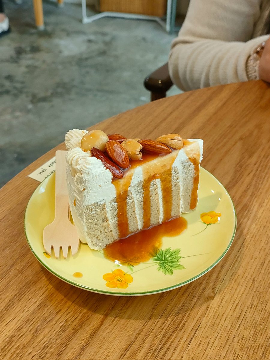 B a a n — cafe and home studio 🏡

📌พิกัด หลังซอย บขส.เพชรประเสริฐ - หล่มสัก
g.co/kgs/YffXU3

#คาเฟ่เพชรบูรณ์ #คาเฟ่ #cafe #cafephetchabun #อร่อยบอกต่อ
#รีวิวคาเฟ่ #รีวิว <a href="/aroii/">@aroii บอกต่อ</a> #reviewcafe <a href="/CAFETELLER/">cafeteller • คาเฟ่ดีเราบอกต่อ</a> <a href="/ReviewCafe_TH/">#รีวิวคาเฟ่</a>