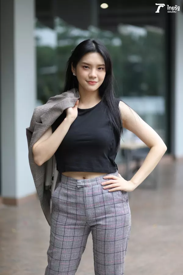 D_13_SP_'s tweet photo. ชุดออกงานนอกนี่ดีจริงๆ 😍😍😍😍😍😍😍😍 https://t.co/Cj6wlv2CI8