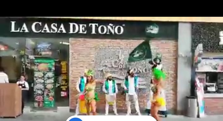 irmixgary's tweet photo. Ayer fuimos a @LaCasaDeTonoMx nos cobraron el doble de lo consumido!
No nos dieron ticket ni reembolso, cero confiable la sucursal de @plazajardin https://t.co/AH26F1LzDa