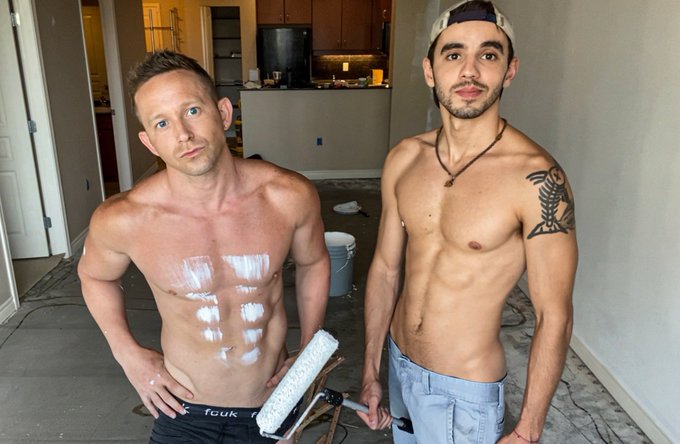 Getting some renovations done with @LinkolnOzark https://t.co/s8BbxRgOZY<a class="tags" target="_blank" title="On Twitter" href="/?out=eyJ0eXAiOiJKV1QiLCJhbGciOiJIUzUxMiJ9.eyJpYXQiOjE3MjEzNjQ1NjYsImlzcyI6InR3cG9ybnN0YXJzLmNvbSIsIm5iZiI6MTcyMTM2NDU2NiwiZXhwIjoxNzUyOTAwNTY2LCJyZWRpcmVjdF91cmwiOiJodHRwczovL3R3aXR0ZXIuY29tL0xpbmtvbG5PemFyayJ9.y4ibh44-FbiUml2Svnvo8bnEJv3PgM417PwfYTjWYVWnAJCcQ2jT0LvaXiOEsUPMssFCAZCuLirrtXxdUzGLig">@LinkolnOzark</a>