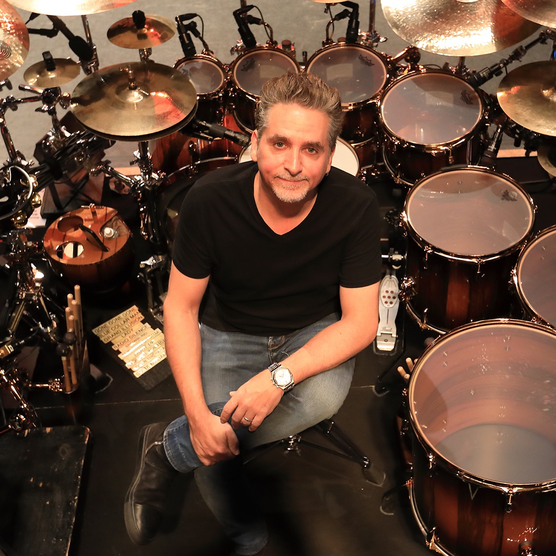 rickallenlive's tweet image. Little late in the day, but wishing Happy Birthday to my friend and @ravendrum supporter, Todd Sucherman of @styxtheband! Thank you for being fantastic and helping to support RDF. 🙏🎈🎉