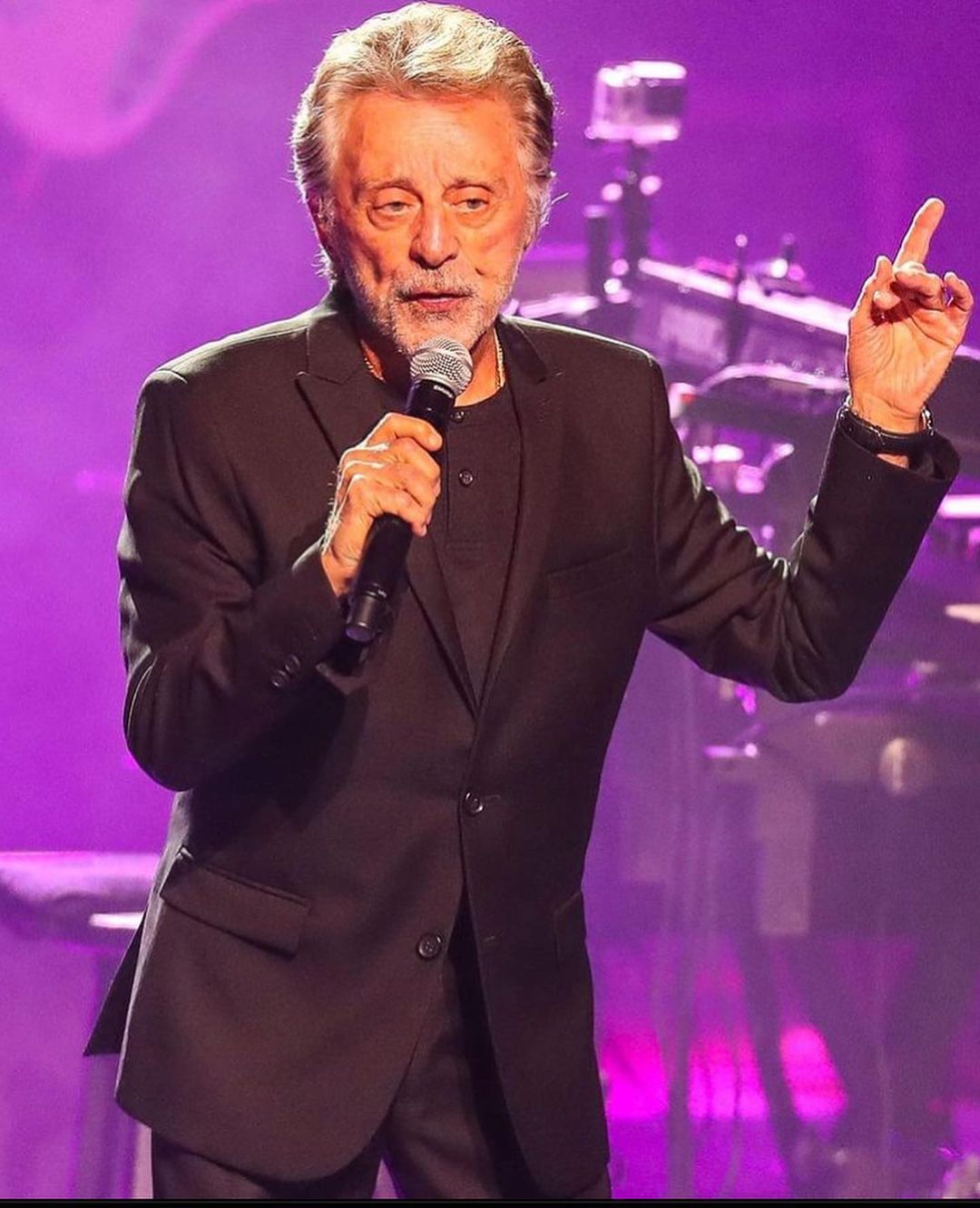 Happy Birthday to Frankie Valli (May 3, 1934). 