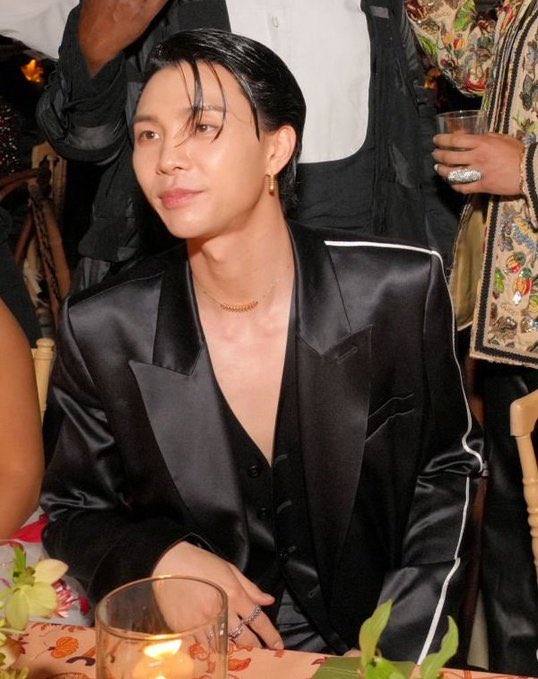 gasped audibly 

#JOHNNY #쟈니 #ジャニー #NCT127