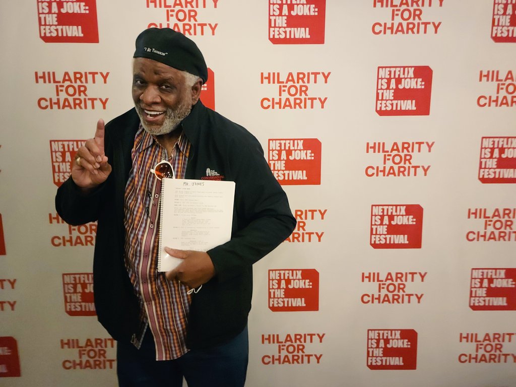 Although @SethRogen is one of the worst people in the world, that mammajamma &amp; <a href="/WeAreHFC/">Hilarity for Charity (HFC)</a> have raised $17 million to help families deal with Alzheimer's. Just had a blast at the <a href="/NetflixIsAJoke/">Netflix Is A Joke</a> table read of 'Friday' with <a href="/LilRel4/">Lil Rel Howery</a> <a href="/OsheaJacksonJr/">O’Shea Jackson Jr</a> and more brilliant folks. Blessed!