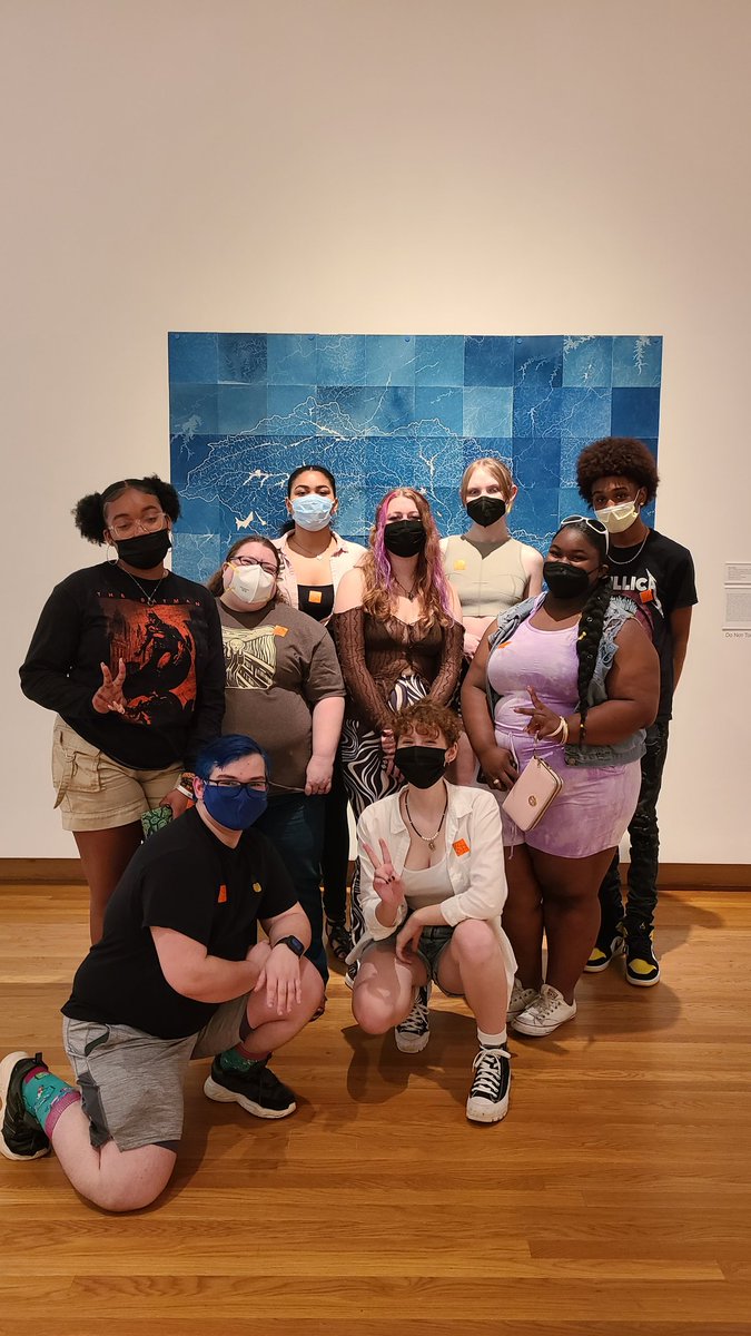 dr_angryfossil's tweet image. My dedicated #APArtHistory kids came to the museum on a teacher workday. Thank you @NasherMuseum