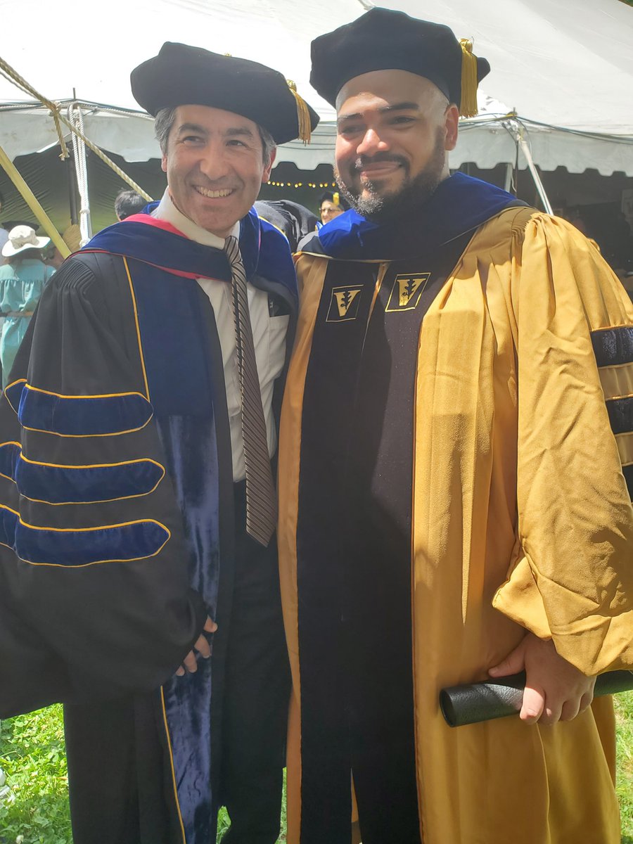 DaxFeliz's tweet photo. I don't post here often but I graduated with my PhD! I am likely the first astrophysicist to come from Harlem, but I promise that I will not be the last! There are FAR too many people to thank; my family and the Fisk-Vanderbilt Bridge program have endlessly been supportive to me! https://t.co/NzF6Z3LtN6
