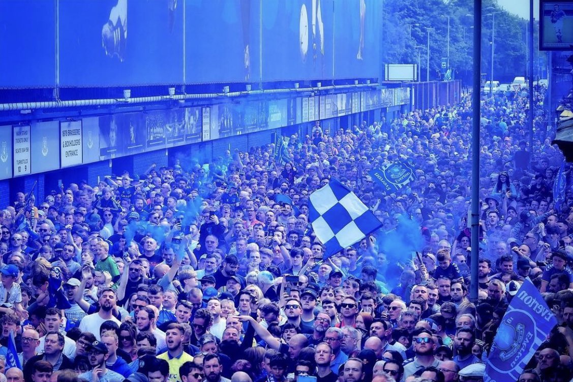 thebullensview's tweet photo. #Doitforus 🔵 https://t.co/Ju8AtPrBQw