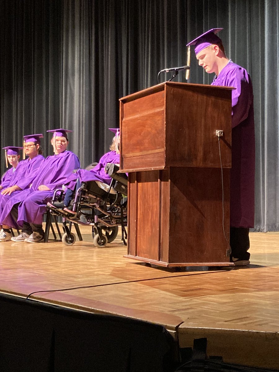 Today we celebrate our first #Classof2022 graduates, our MILES students! Congratulations to this amazing group of young men and women who met the many challenges along the road to receiving their diplomas today! We wish them the best in life! 💜💛
<a href="/Lkwd_LHS/">Lakewood High School</a> <a href="/LkwdSupt/">LKWDSupt</a>