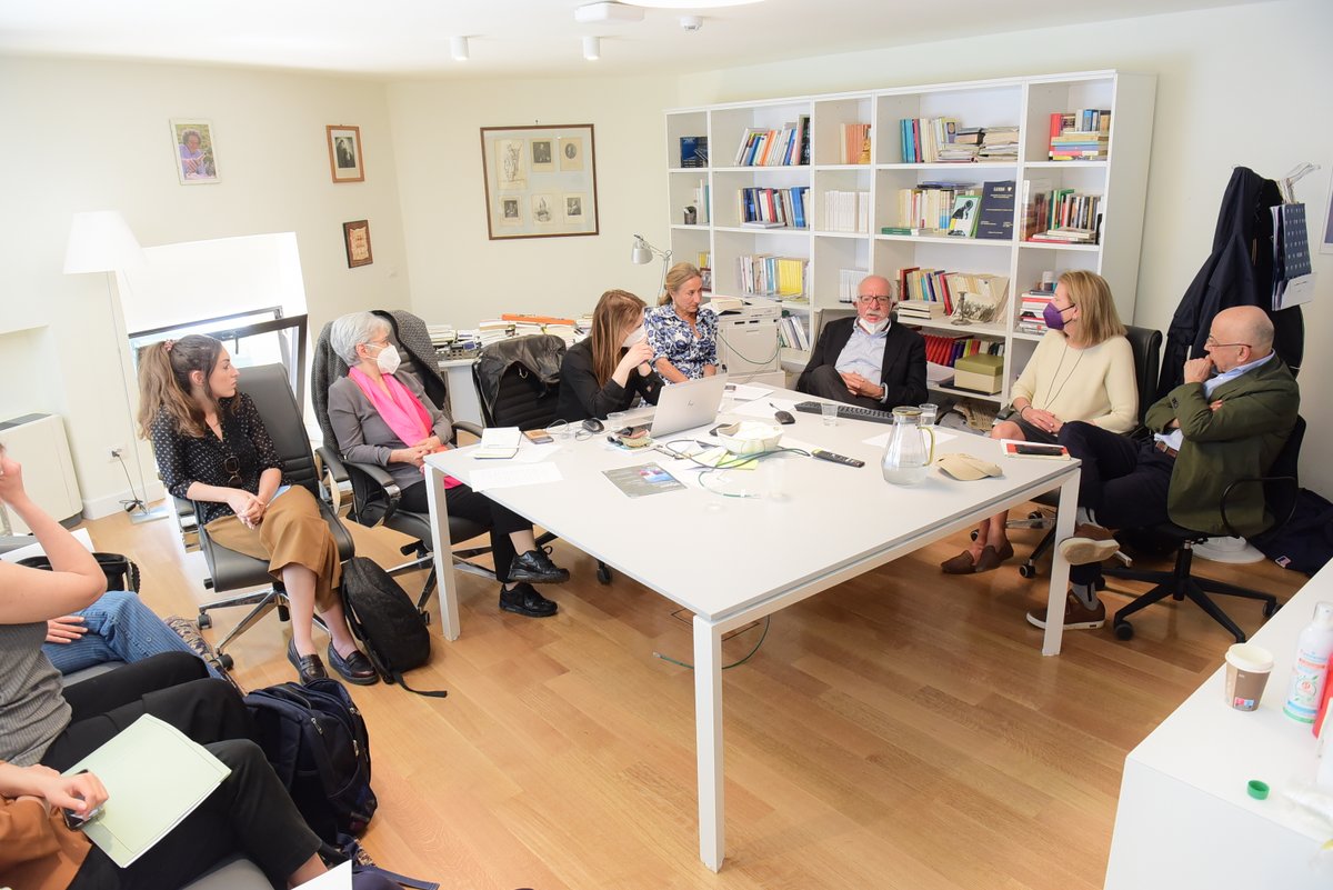 UniLUISS's tweet photo. #Luiss e Ara Pacis insieme per costruire nuove prospettive di pace. Il 12 maggio è nato un confronto tra  ETHOS e @ARAPACISINITIAT sul valore del perdono e della dignità nella risoluzione dei conflitti. L'incontro ha visto la partecipazione di docenti e studenti del nostro Ateneo https://t.co/Rapg0U0OOY