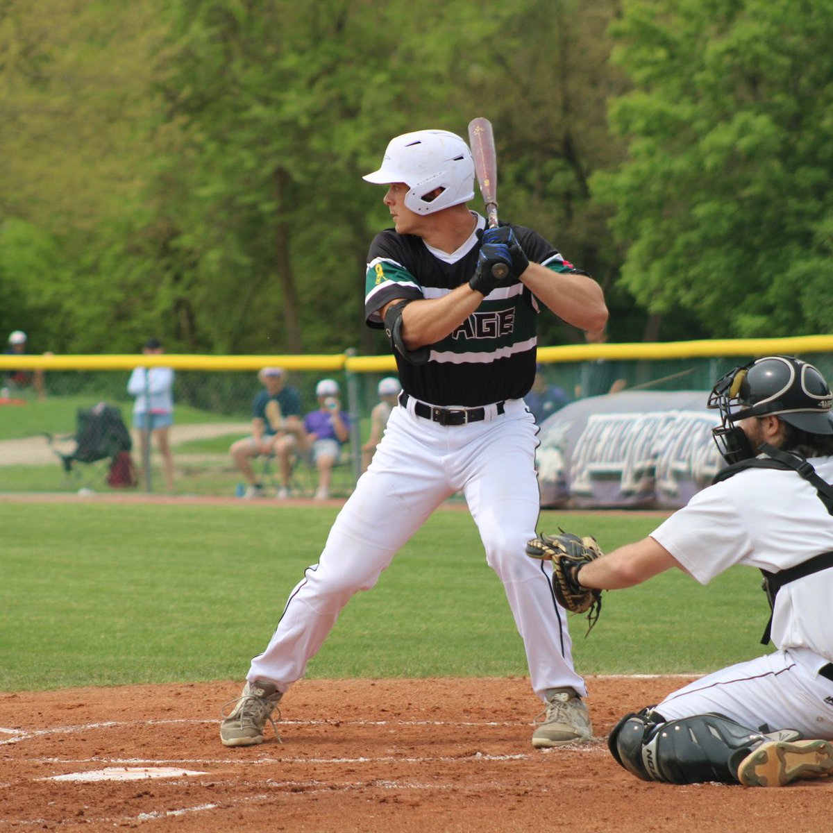 Congrats to Carson Roberts on being named to the NJCAA Region 4 second-team! Big things coming for this kid at the University of Illinois Chicago!