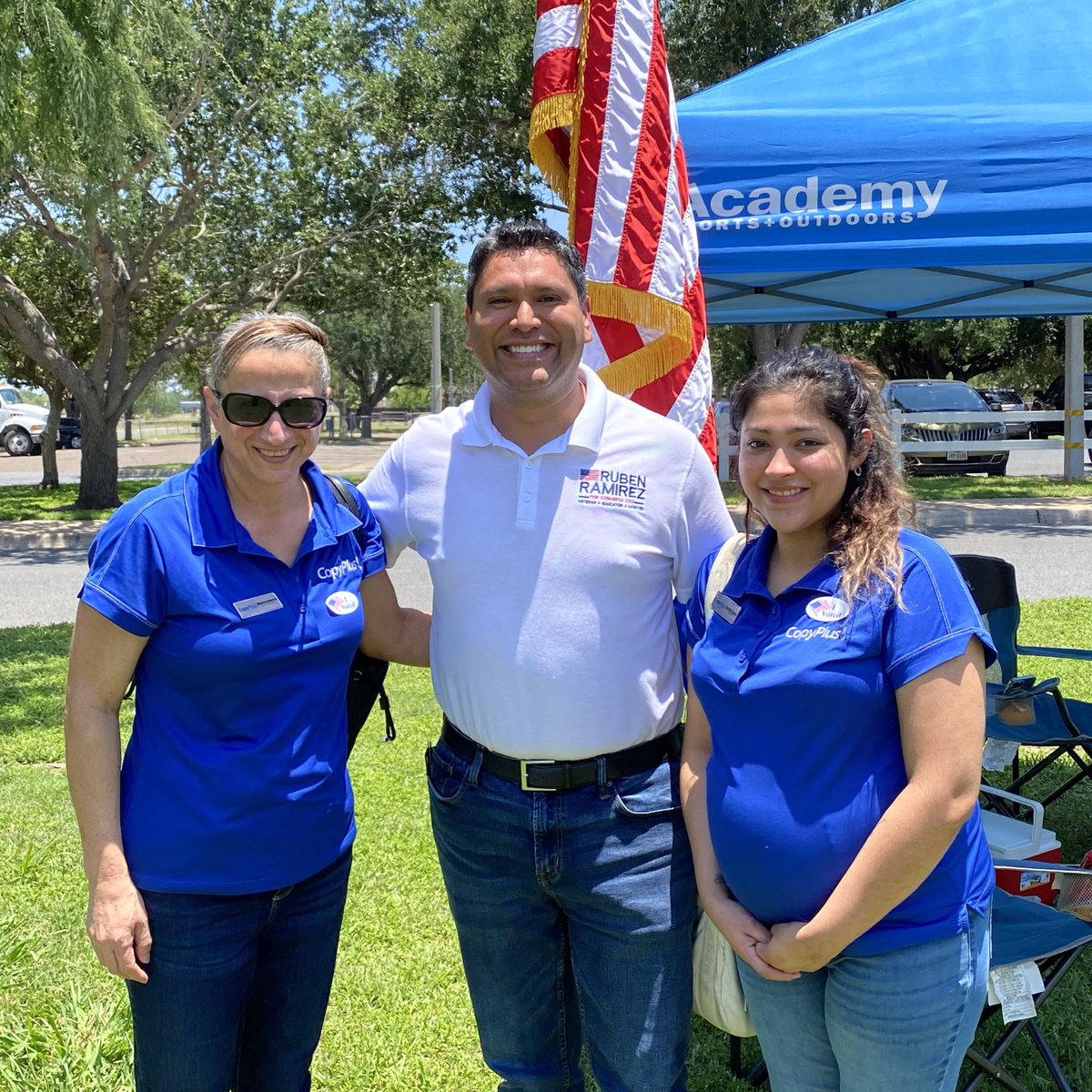 rubentx15's tweet photo. So exciting to see first time voters at the polls in such a critical runoff election! If you haven’t voted before, now is the time to lift your voice and be part of this movement to make South Texas an even better place to call home! 🙏🏼🇺🇸 #TX15 #ReadyToLead #Veteran https://t.co/DLYIfK1fZt