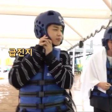 JIMNP95's tweet photo. he said safety first ! https://t.co/9aMcsXdU9J