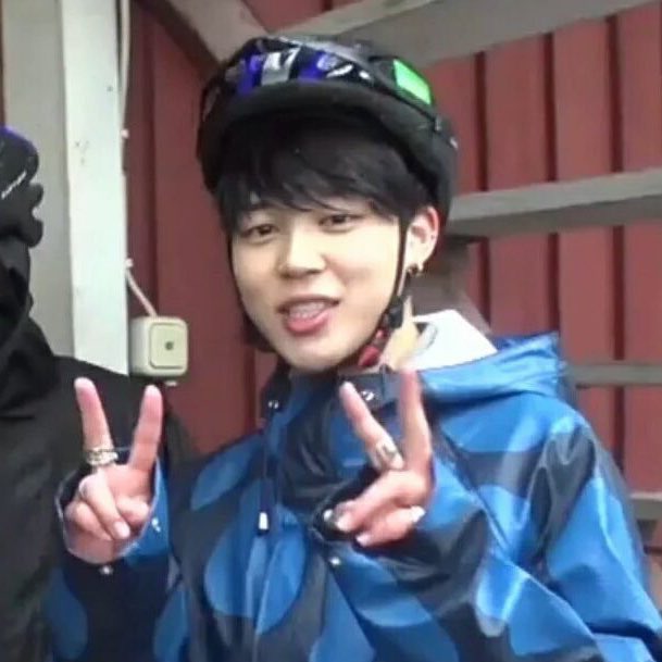 JIMNP95's tweet photo. he said safety first ! https://t.co/9aMcsXdU9J