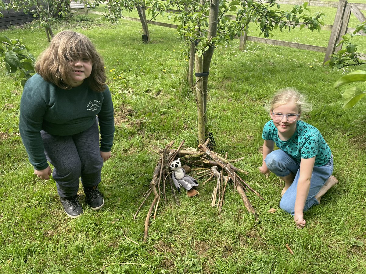 KMSMissKerridge's tweet photo. We had great fun at Forest School this afternoon! https://t.co/zzmyPPI22C