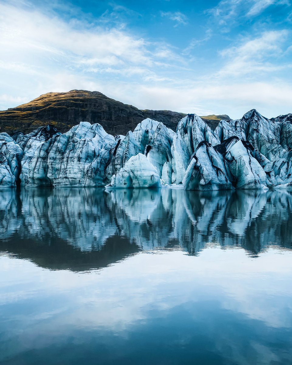 mrdlens's tweet photo. New(ish) to Twitter and hoping to connect with more photographers... Thought I’d share a shot of Sólheimajökull glacier to kick things off! #landscapephotography #iceland #Sólheimajökull https://t.co/aq23UIu30x