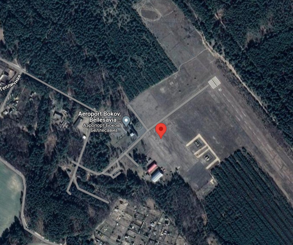 DanielBanas_sk's tweet photo. Geolocated video from 🇷🇺 officially not disclosed field airport with lot of Ka-52 helicopters from mid March. It is airport Bokov, Bellesavia, close to Mozyr, ~36km from the border with 🇺🇦. More details in 🧵
51.98536, 29.15637
@GeoConfirmed 
https://t.co/cxFDmcwNjy https://t.co/CfyrogCX0N