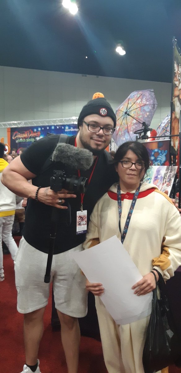 Bunko🐝 tweet media