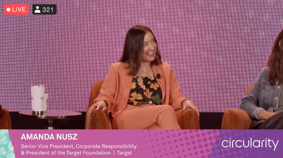 CarbonChamp's tweet photo. “It’s the measurement” - Amanda Nusz @Target @GreenBiz  #circularity22 #reuse #sustainability #esg #circularity
I agree Amanda! We make technology REUSE and MEASUREMENT easy for companies at https://t.co/qUBnPtQMiK https://t.co/MehZG3tE3P