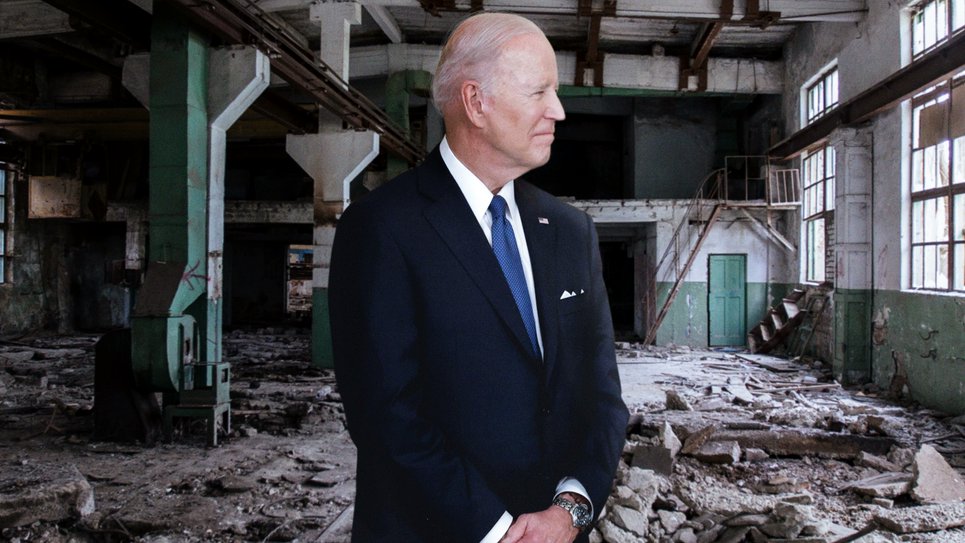 Biden Touts Resiliency Of American Decline While Touring Factory That’s Been Closed For Decades bit.ly/3MnlaUB