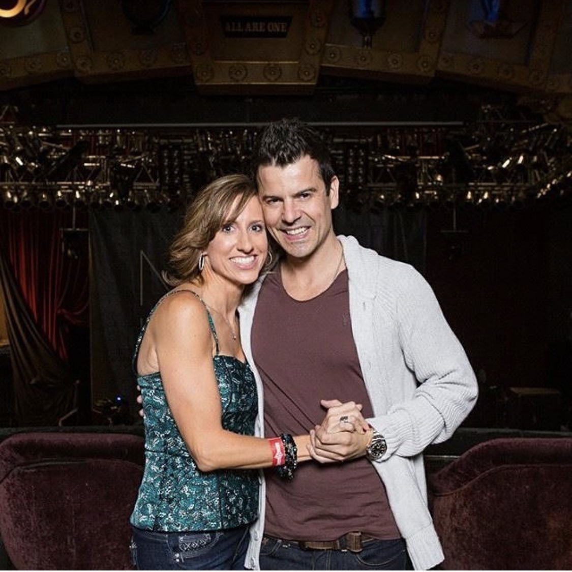 jillybean_115's tweet photo. @NKOTB Happy birthday to my first crush! See you in a few weeks!!  Our first pic together! https://t.co/jzBlhFHO6J