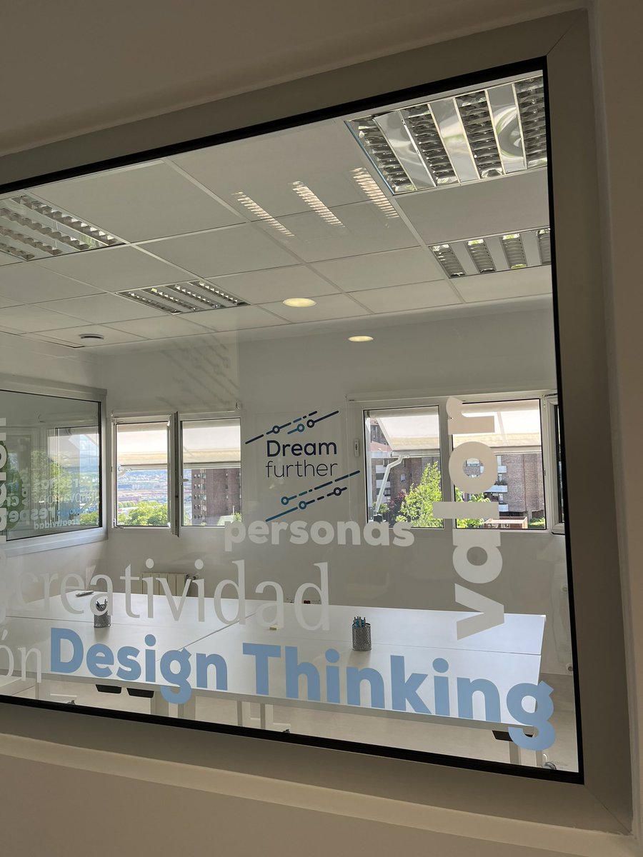 anabmunozme's tweet photo. Imposible no sentirse inspirado a cambiar las cosas con estas vistas, con estas instalaciones y con estos talleres. Gracias @aalbaperez  @ana_sarasola_  @IDIVALdireccion @IdivalStarval @IDIVALdecilla Sintiendo que no somos “cuatro locos” 😉 @USPValdecilla @HUnivValdecilla https://t.co/mmQIOr2p4w