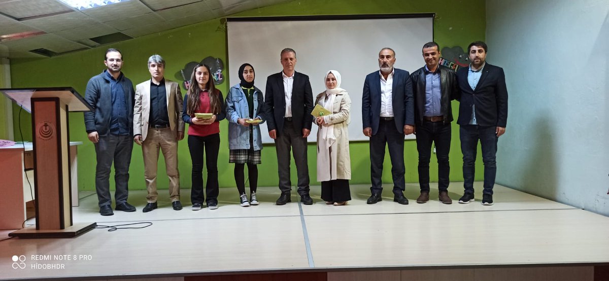 solhan_l's tweet photo. İlçe Milli Eğitim Müdürlüğü tarafından düzenlenen Şiir Okuma yarışmasında ilçemizi temsil edecek 3 öğrenci Atatürk Ortaokulu, Ş.K.E.A. Ortaokulu ve Solhan İHO'dan  seçildiler. Öğrencilerimizi tebrik eder, ildeki yarışmada başarılar dileriz.
@IlceSolhan 
@IhsanYanilmaz
@avci_orhn https://t.co/O1t4SnvRlN