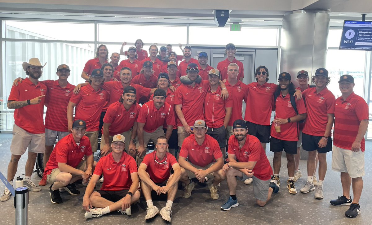 MSUDenverBSB's tweet photo. Just a classy bunch of first-timers headed to Texas 

#GetRowdy🔴🔵 https://t.co/VvDixK3oGW