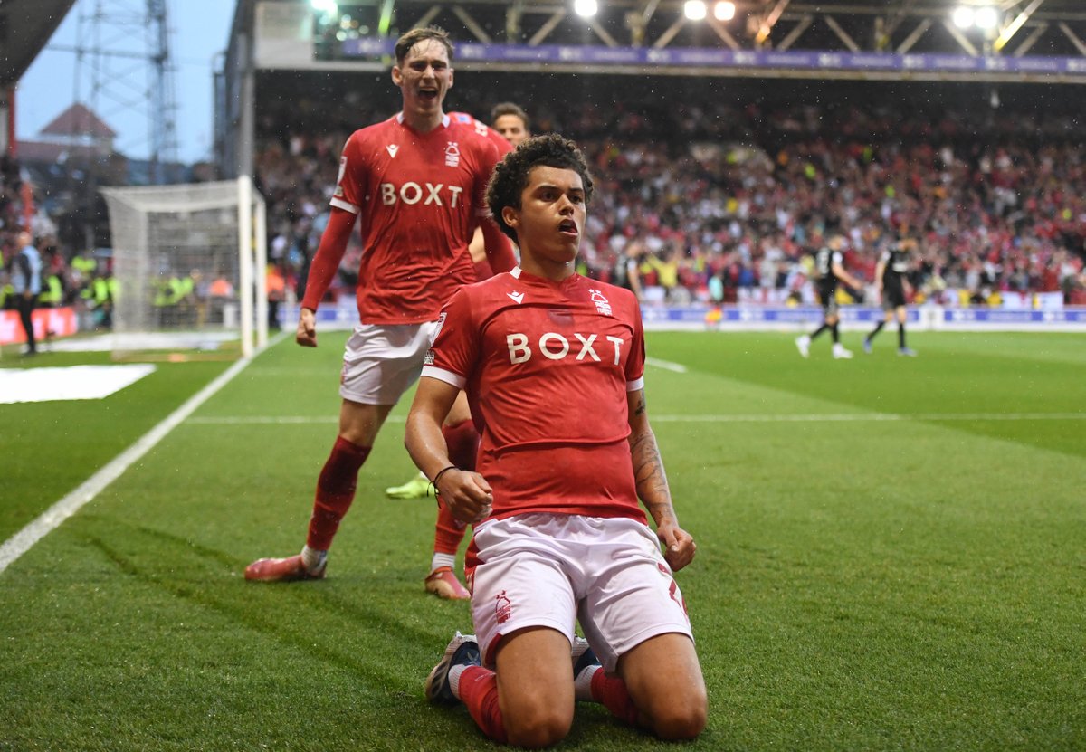 SkyBetChamp's tweet photo. 👨‍👦 David Johnson, father of Brennan Johnson, was the only player to score in both legs of a Play-Off Semi-Final for @NFFC...

That was until tonight!

#EFLPlayOffs | #StepUp https://t.co/cxpQ8pFm5d