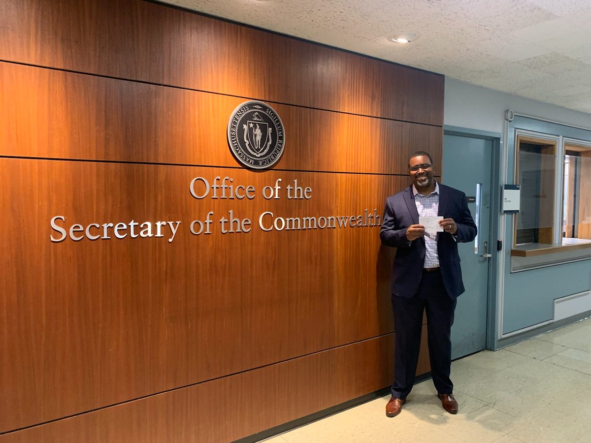 Important announcement: We’re officially on the ballot! This is thanks to the incredible work that our field team and volunteers have done over the last few months, so from everyone on Team Hall.

Sign up to get involved now: hall4da.com/team-hall