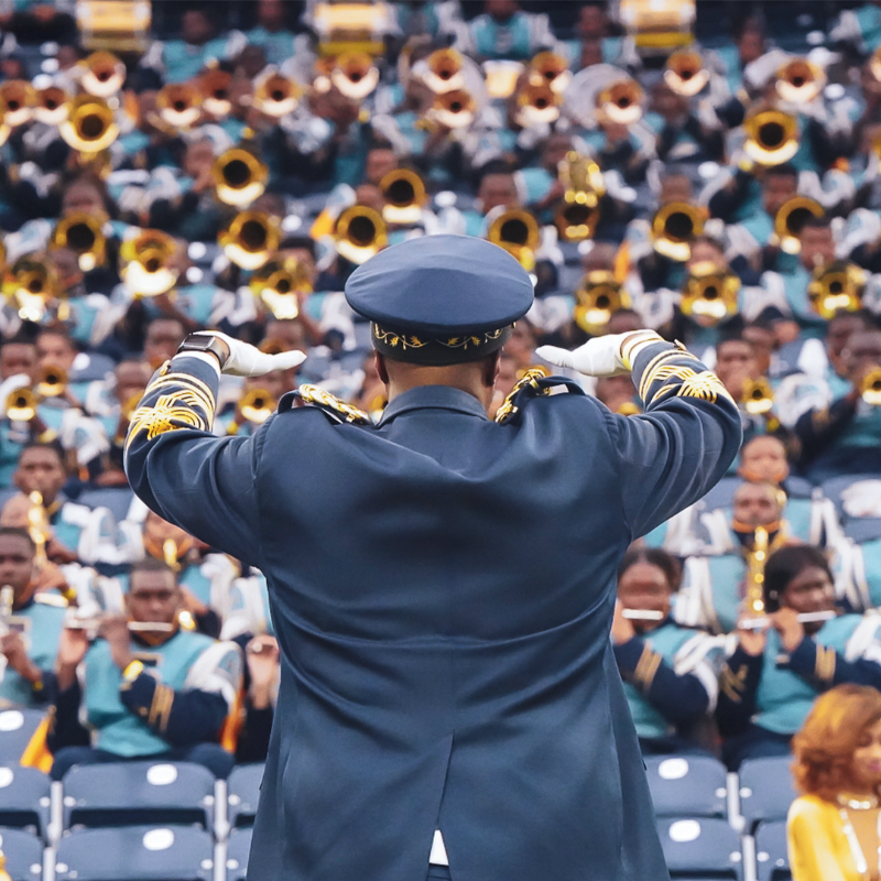 LSSEtexans's tweet photo. The bands are back in H-Town this August 27th!

Get 25% off your @NationalBOTB tickets with code 𝟮𝟮𝗟𝗦𝗦𝗘 at checkout!