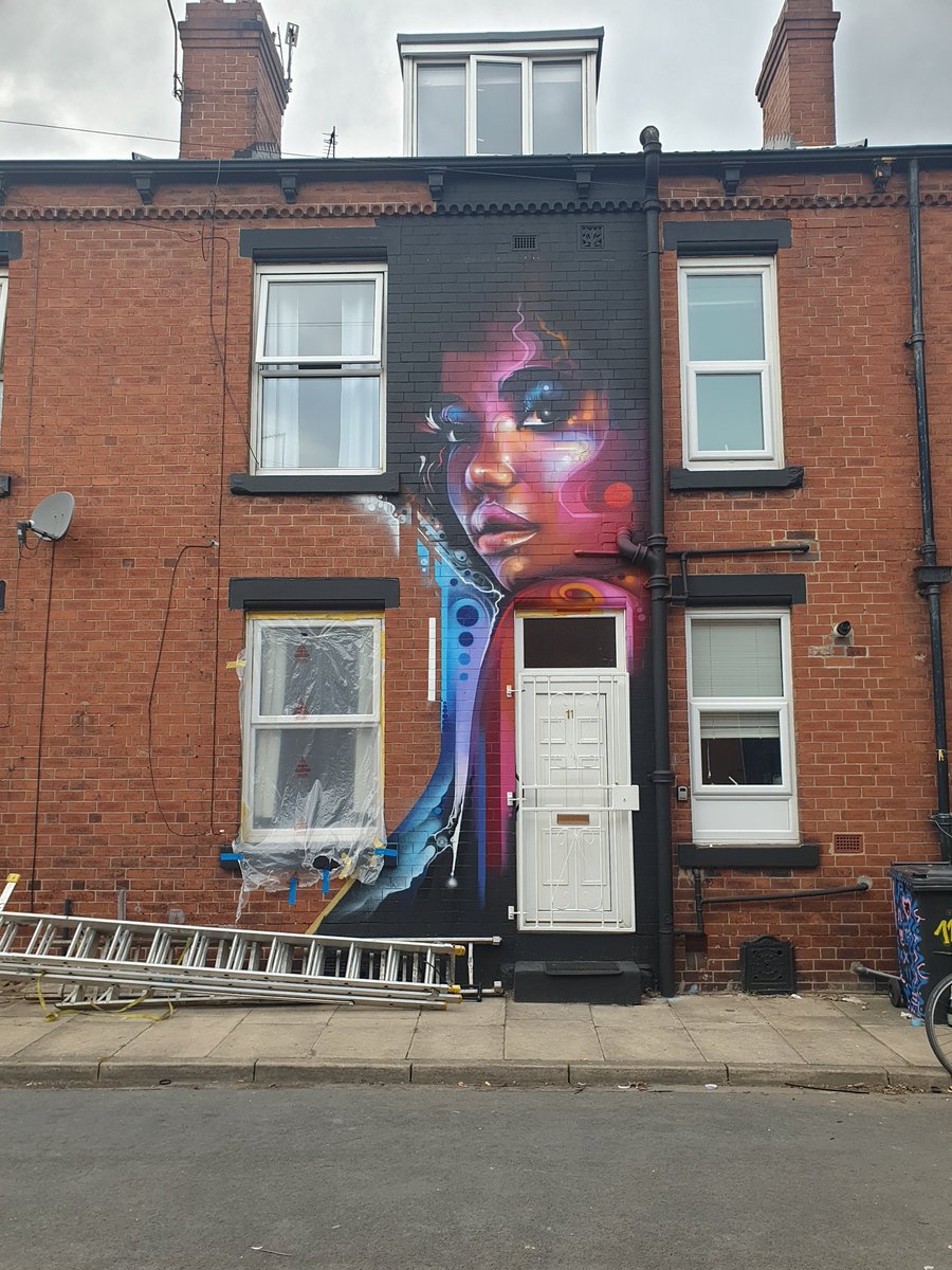 edleeds's tweet photo. Yes, #Leeds. More please. (*In #Beeston / #Hunslet Moor.) #ACityLessGrey https://t.co/oDB15dDcm2