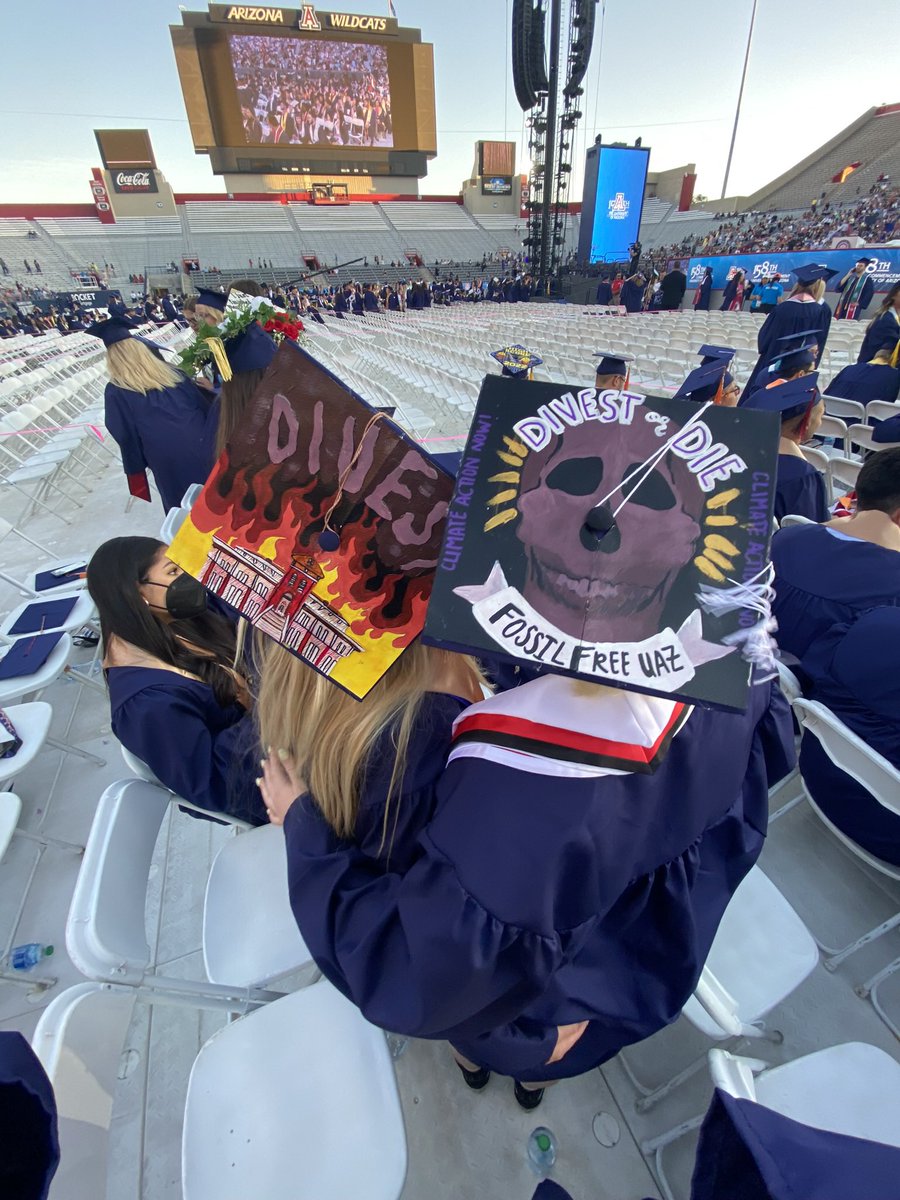 peytonsmeet's tweet photo. got my degree just in time to xeriscape lawns all summer long https://t.co/P87xsizaoY