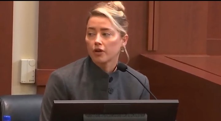 Dandomiopinion6's tweet photo. Por fin no mas mentiras, termino de testificar pinocho, digo Amber, solo falta por ver los testigos pagados de ella https://t.co/0p5RtRTo54