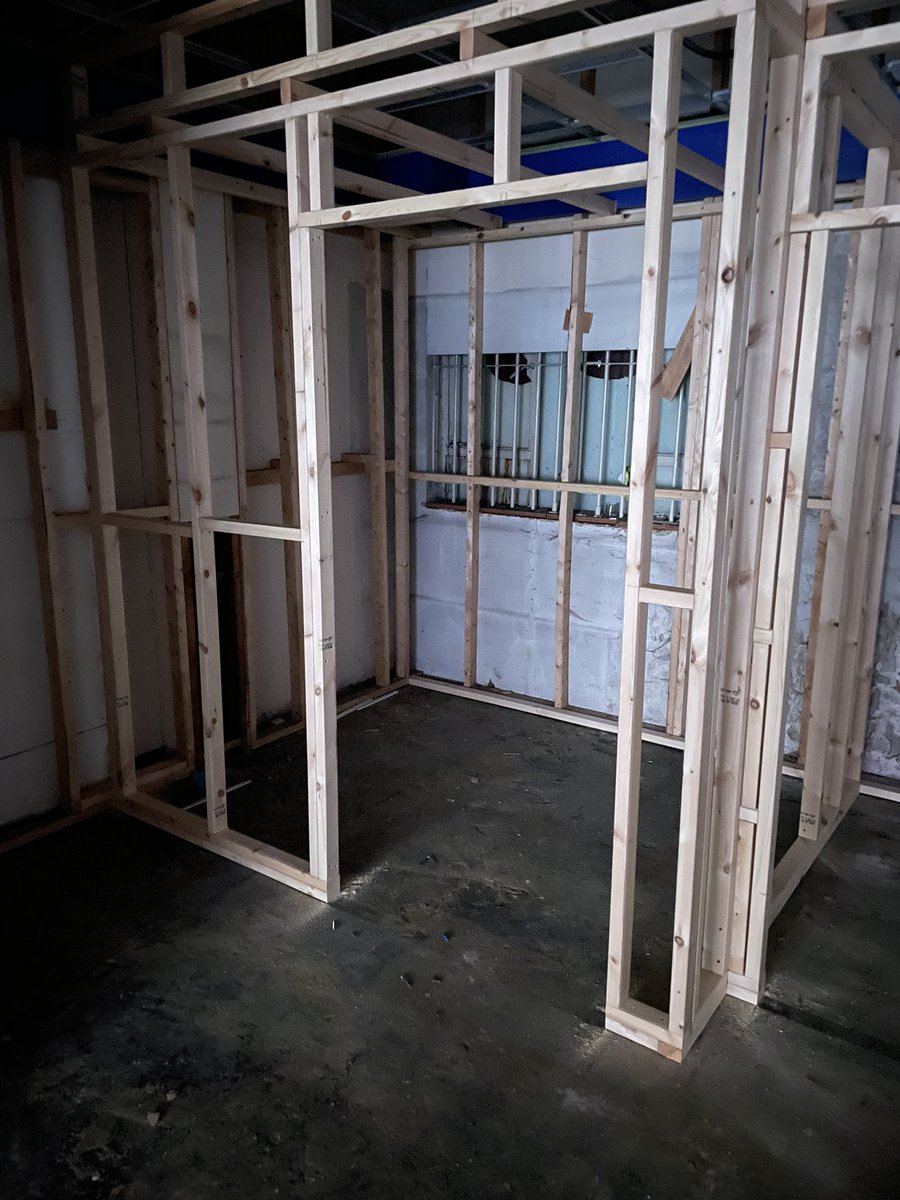 GeekBarnsley's tweet photo. We have rooms 🙌. That’s all the stud work pretty much done. Ready for a bit of plasterboard now!! 😎

#geekretreatbarnsley #geekretreat #barnsley #barnsleyisbrill #fitout #tabletopgames #tabletopgaming https://t.co/PpQOUP3w62
