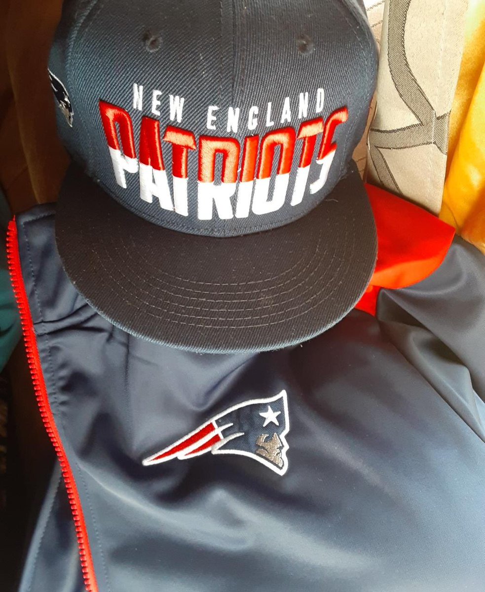 itson2sweetz's tweet photo. #ITSON🏈🏆🇺🇸™️
#PATSHOF #WILFORK
THINK ITZ A GAME..💪
DEFENSE WINS CHAMPIONSHIPS 🏆 https://t.co/D2L1aWxv8Y