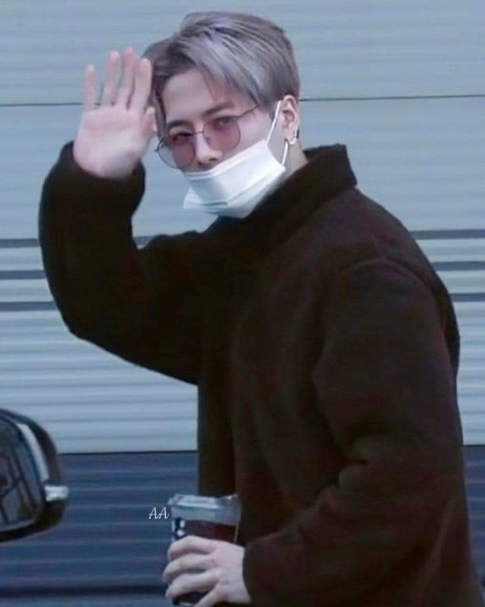HOURLY_JACKSON's tweet photo. prettiest man alive💚
#Jackson #jacksonwang #got7 https://t.co/VjaKFHiNcm