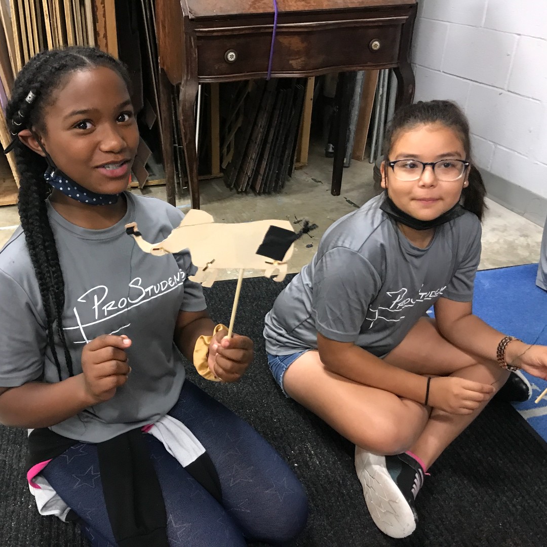 StEdsVero's tweet photo. Love how @CortezLBrown '12 continues to make a difference in his community! We look forward to having @ProStudentsUSA back on campus next summer.#piratepride #howsesgrows #prostudents #howsesconnects #sesclassof2012
https://t.co/SKYSu2o7tC https://t.co/H0HZFzoFCD