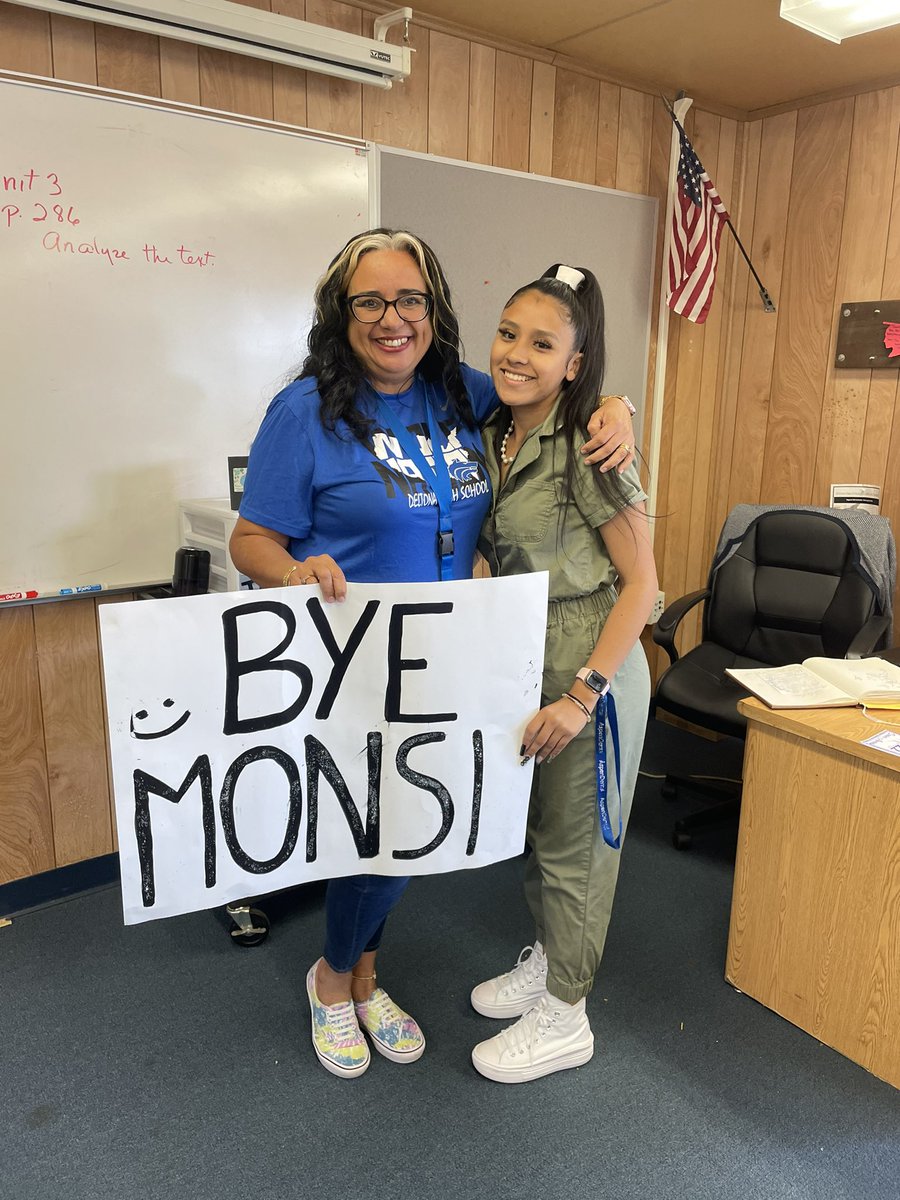 MrsCaleroRobles's tweet photo. So proud of my Seniors. They have gone above and beyond to reach their goals. #ESOLSTRONG
The best is yet to come. https://t.co/lLpDiH1YGm
