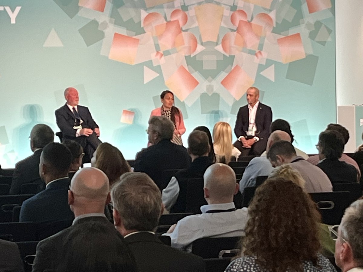 #RelativityFest tweet media